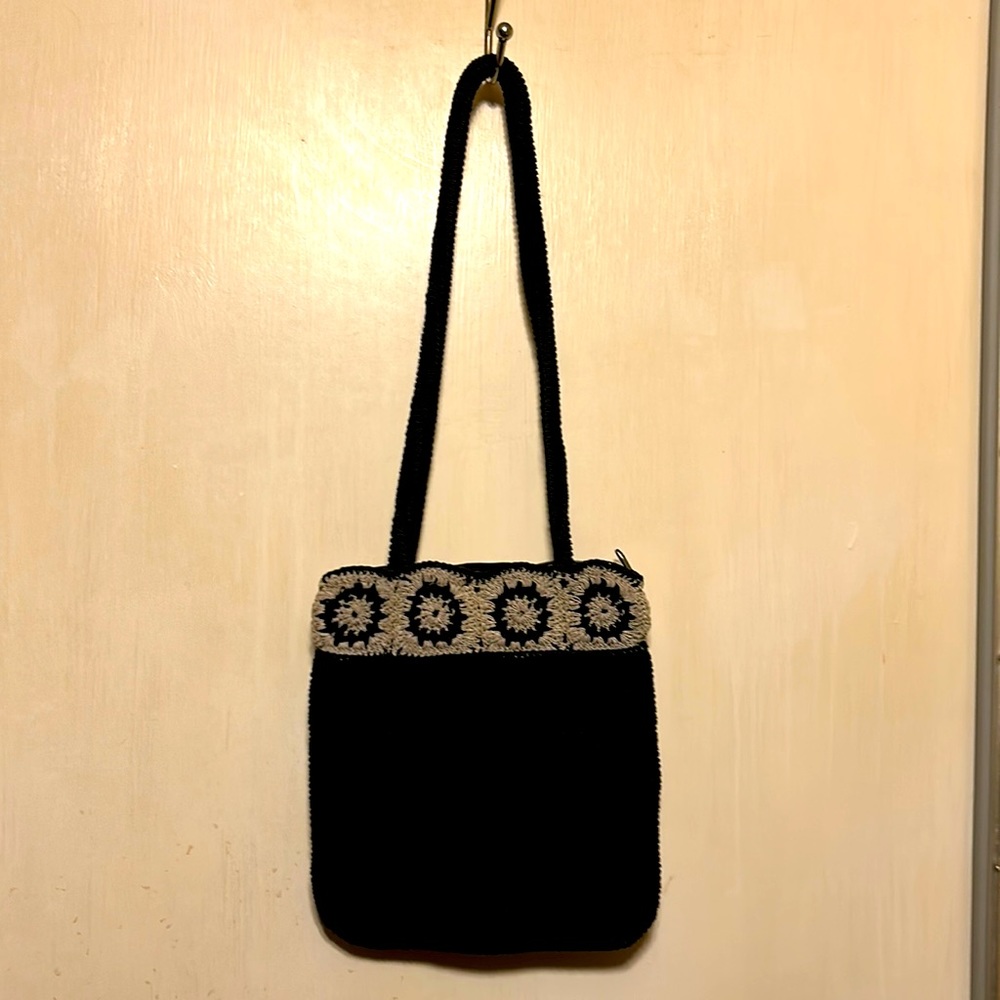 Vintage Crochet Black Shoulder Purse with Beige and Black Flower Designs.